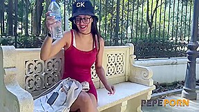 Alice Biancci In Public Fuck Around Seville And Sexy Tourism For