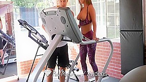 Reena Sky In Athletic Milf Fucked By Trainer Inside Home Gym 10 Min