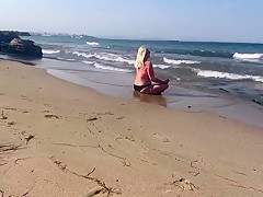 Yoga On The Beach End With Multiple Squirt On The Beach